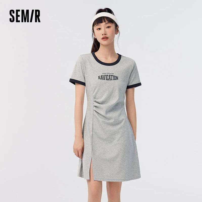 Semir Dress Women Slit to Show Long Legs and Slim Fit 2023 Summer New Contrasted Color Retro Letter Knitted Dress