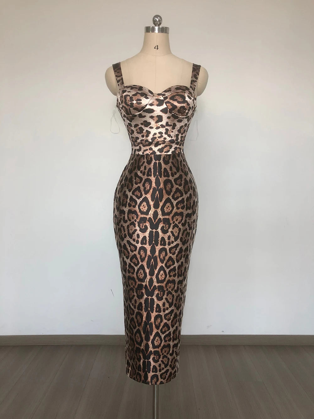 VC Vintage-Glam Leopard Slip Sleeveless Tight Midi Dress Party Spotlight Evening Gown