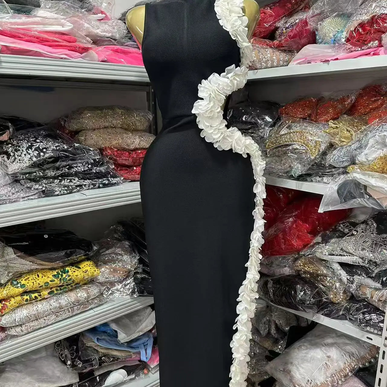 Women Sleeveless Sexy Side Hollow Out Florals Bodycon Long Bandage Dress Celebrate Fashion Evening Party Cocktail Wear