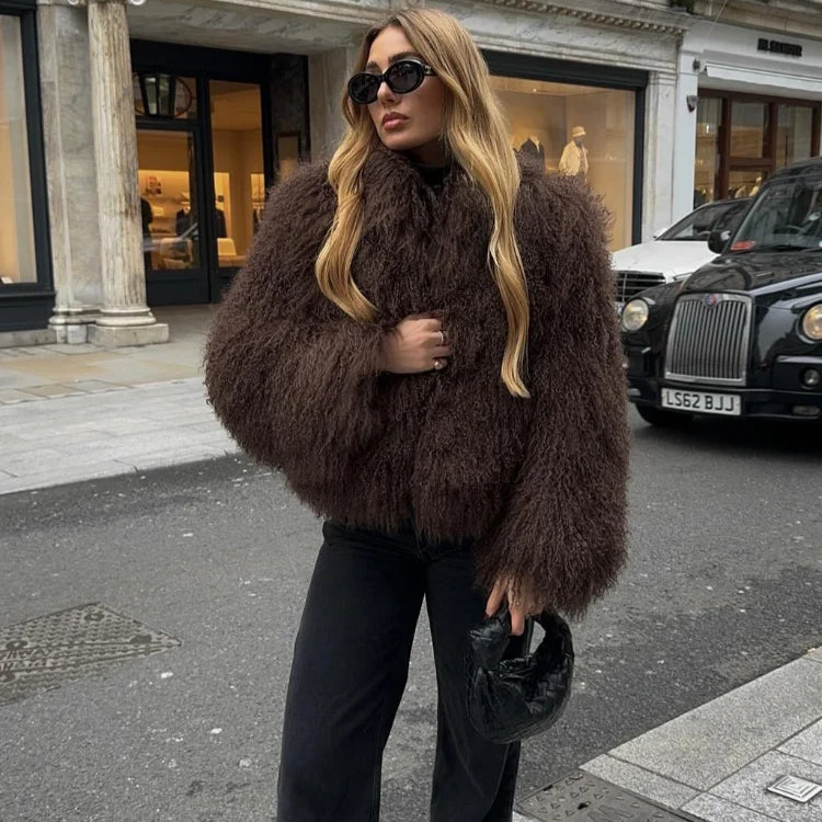 Winter New Fashion Solid Fluffy Fur Coat Women High Street Luxury Lapel Collar Faux Fur Jacket Female Casual Overcoats