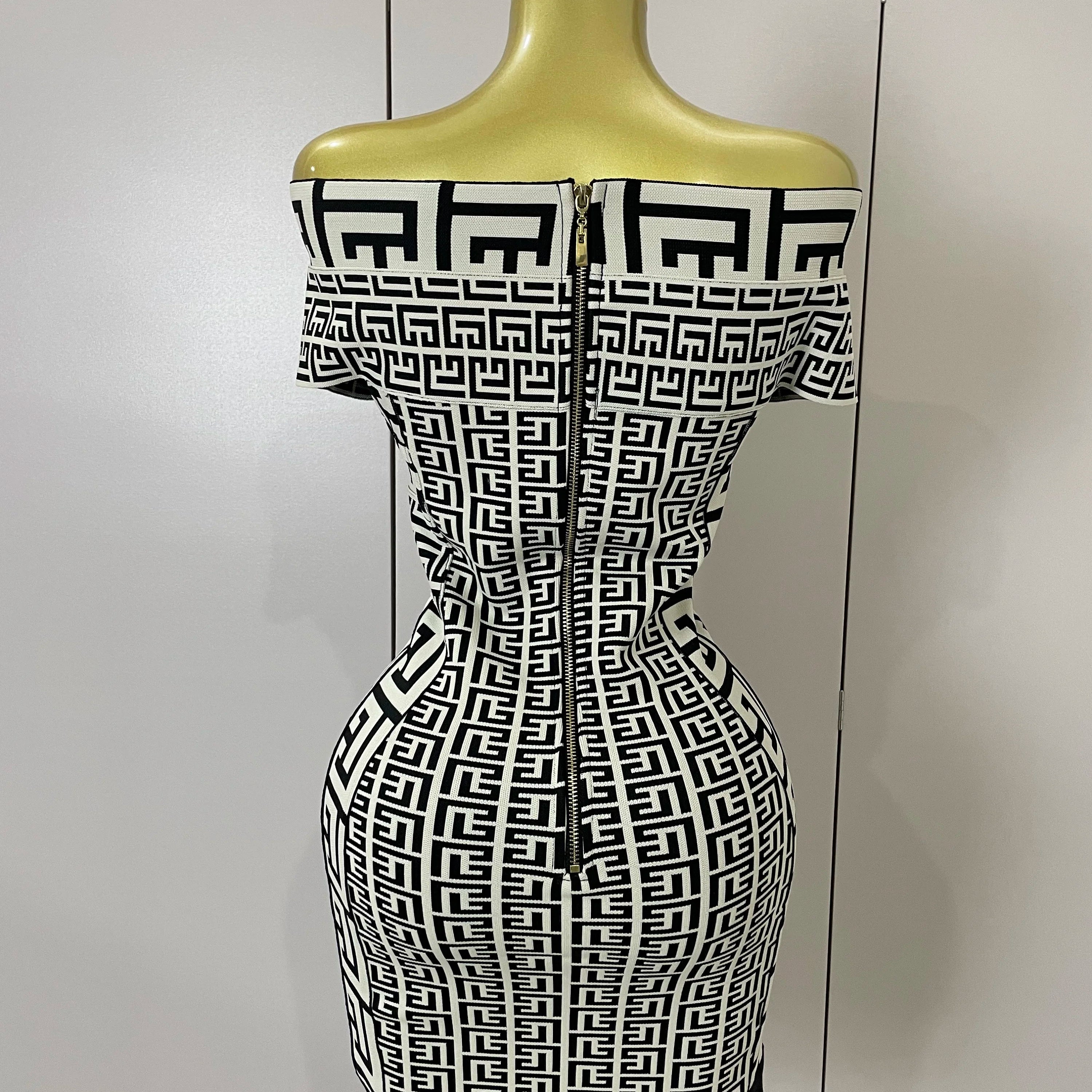 High Quality 2025 Women Sexy Jacquard Slash Neck Off Shoulder Bodycon Mini Bandage Dress Elegant Evening Birthday Party Dress
