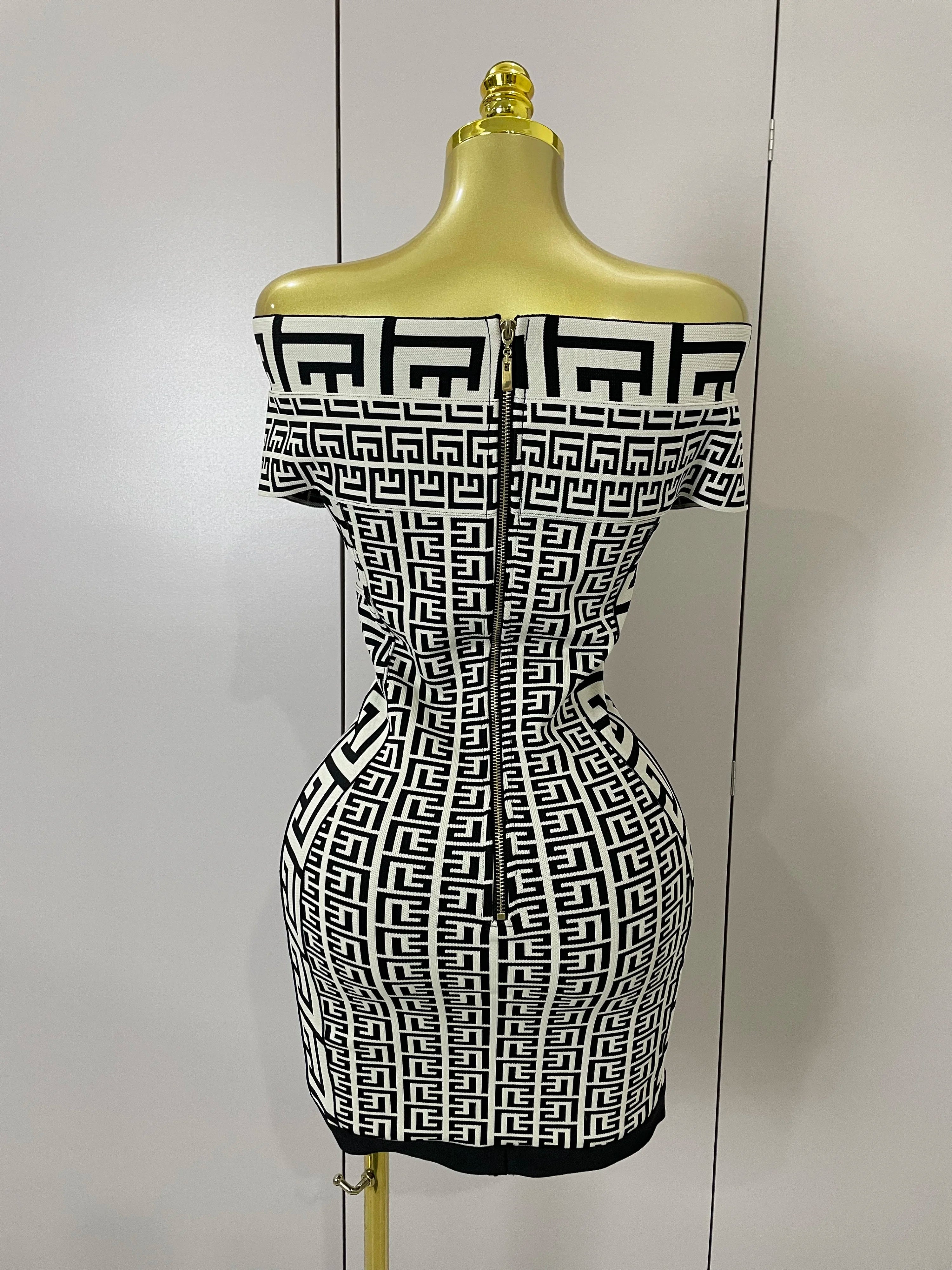 High Quality 2025 Women Sexy Jacquard Slash Neck Off Shoulder Bodycon Mini Bandage Dress Elegant Evening Birthday Party Dress