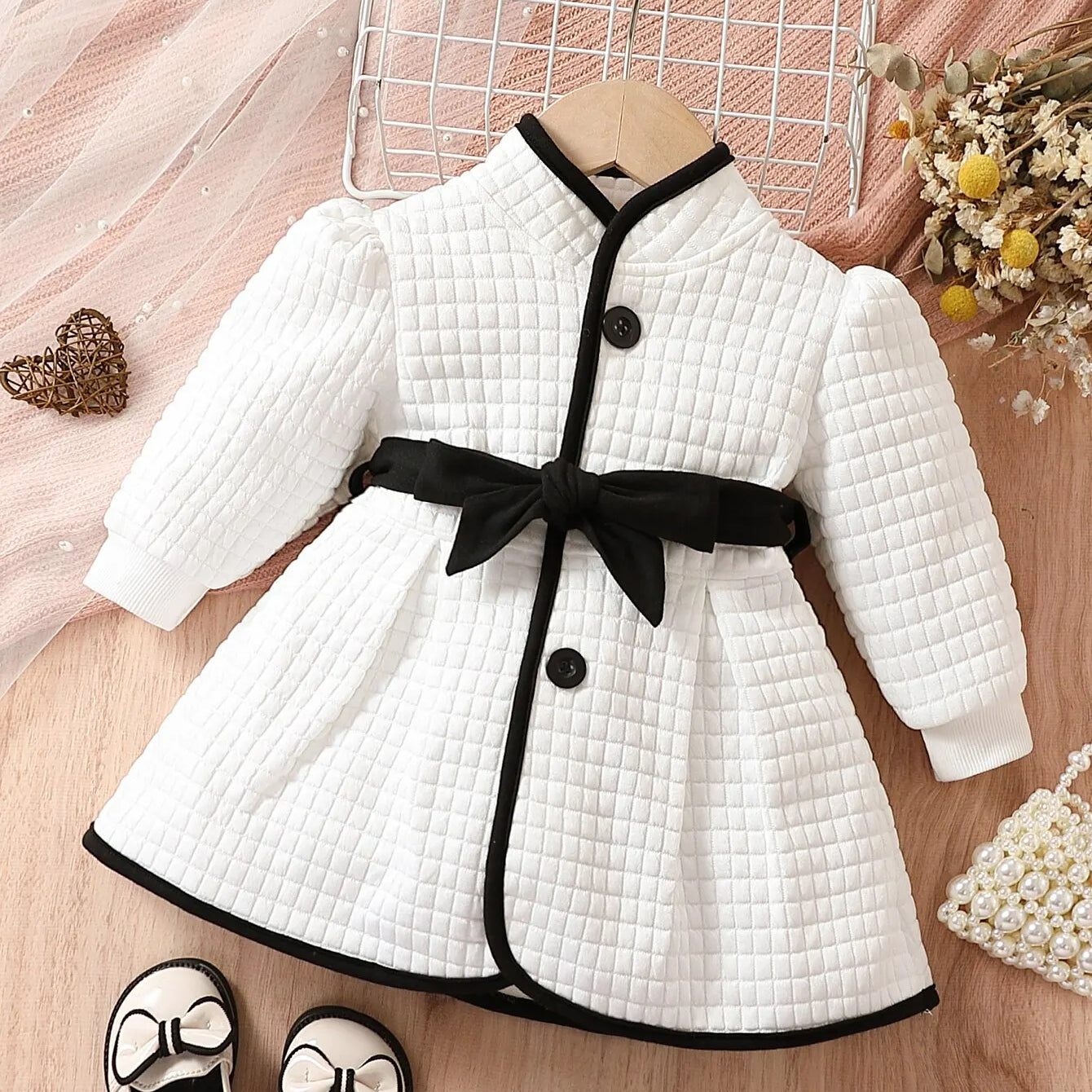 Baby Girls Fashion Autumn And Winter Thermal Belted Dress Set Princess Coat Classic Black And White Color Contrast Cardigan white