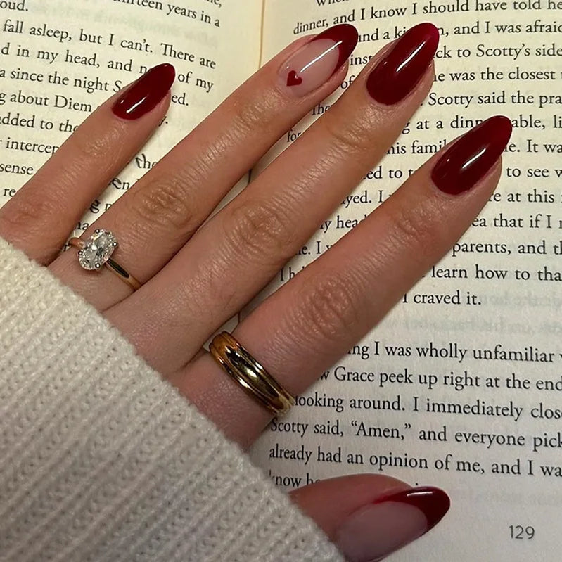 24Pcs Glitter Gradient Love Fake Nails Short Almond French Design Valentine Day Party Pink Press on Nails Sweet Girl False Nails