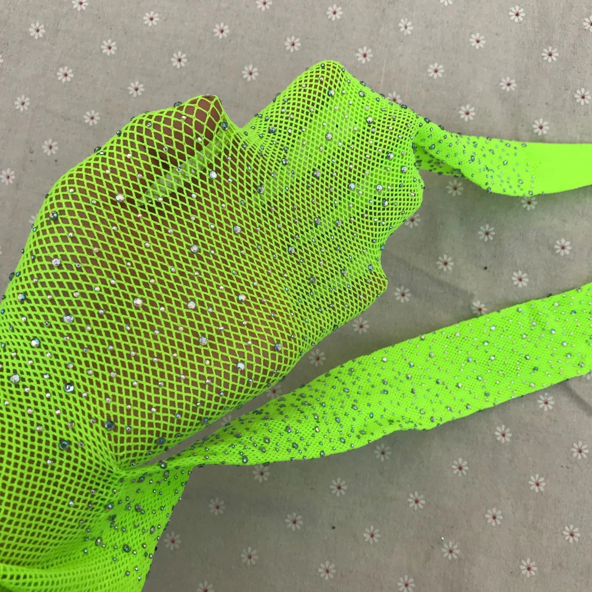 Summer Fishnet Diamond Pantyhose Women Sexy Fashion Shiny Net Tights Female Slim Rhinestone Mesh Nylon Stockings Tights Green One Size