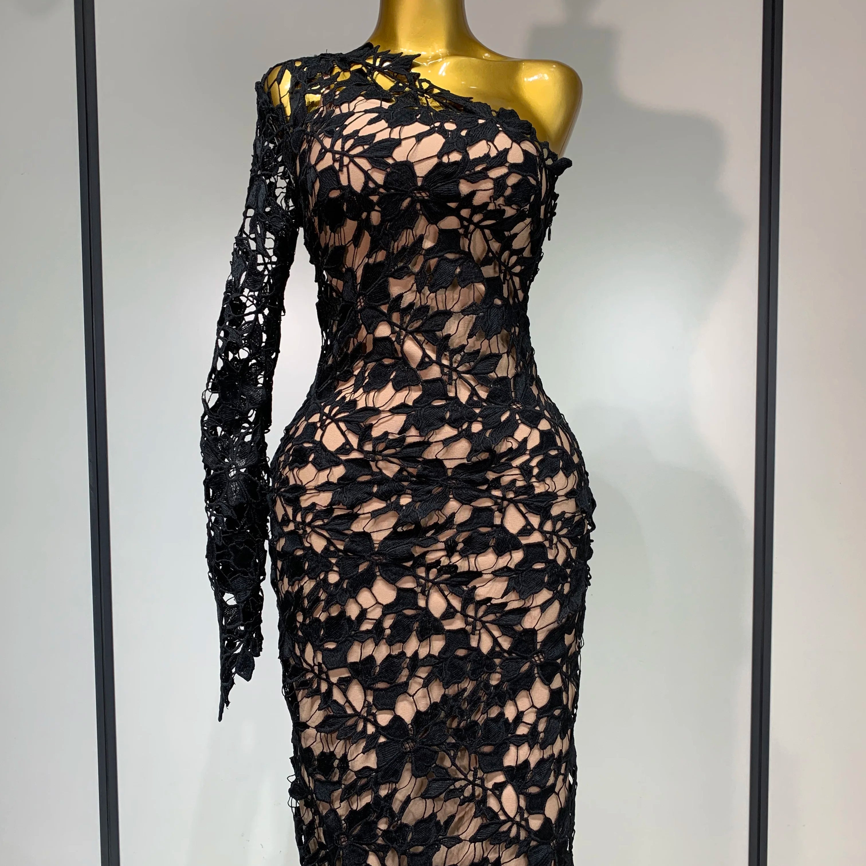 Women Sexy Lace Patchtop Bandage Dress Diagonal Collar Single Shoulder Long Sleeve Bodycon Dress Party Luxury Birthday Dresses