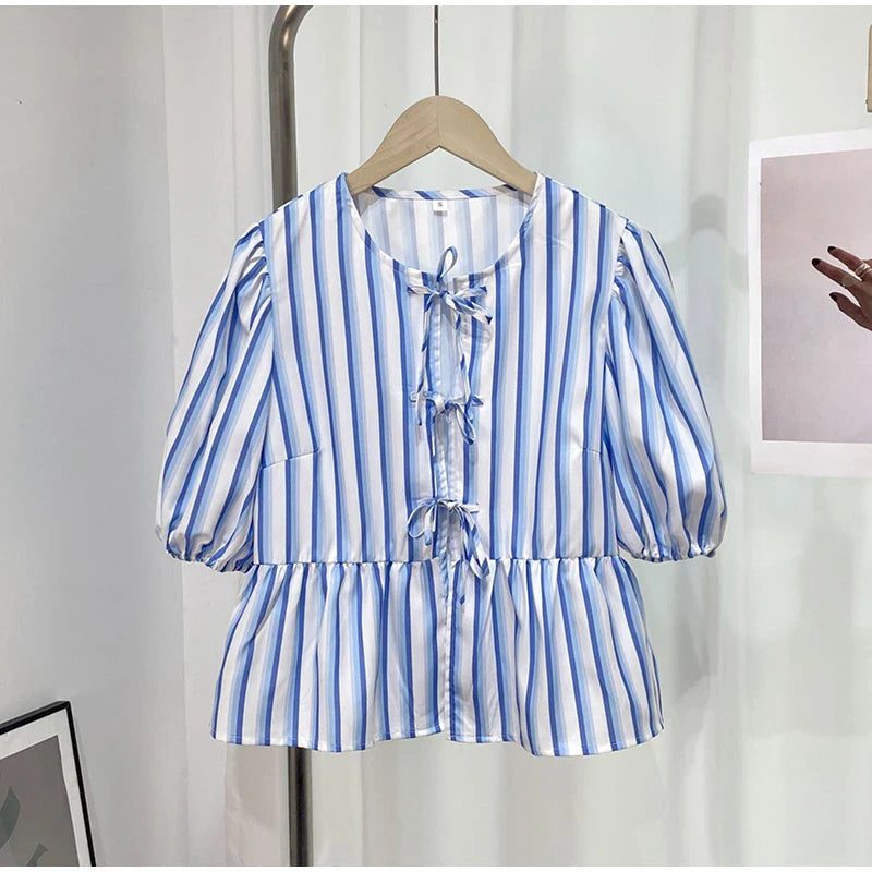 Fashion Print Bow Lace Up Women Blouses Loose V-neck Short Puff Sleeve Female Shirts Spring Summer Casual Lady Flower Tops blue