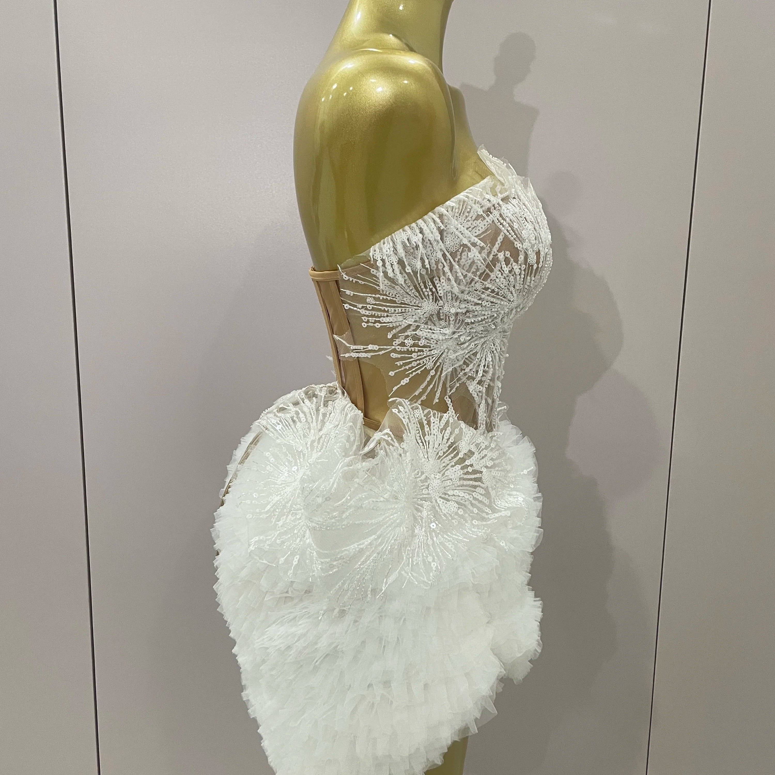 Stock Sexy White Lace Strapless Tops Ruffles Mini Skirt 2 PCS Set Women Evening Party Nightclub Singer Stage Performance Costume