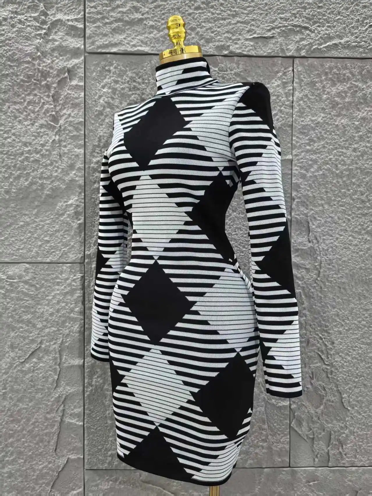 High Quality Women Long Sleeve Sexy Plaid Bodycon Mini Bandage Dress Fashion Evening Party Celebrate Office Wear Clothing