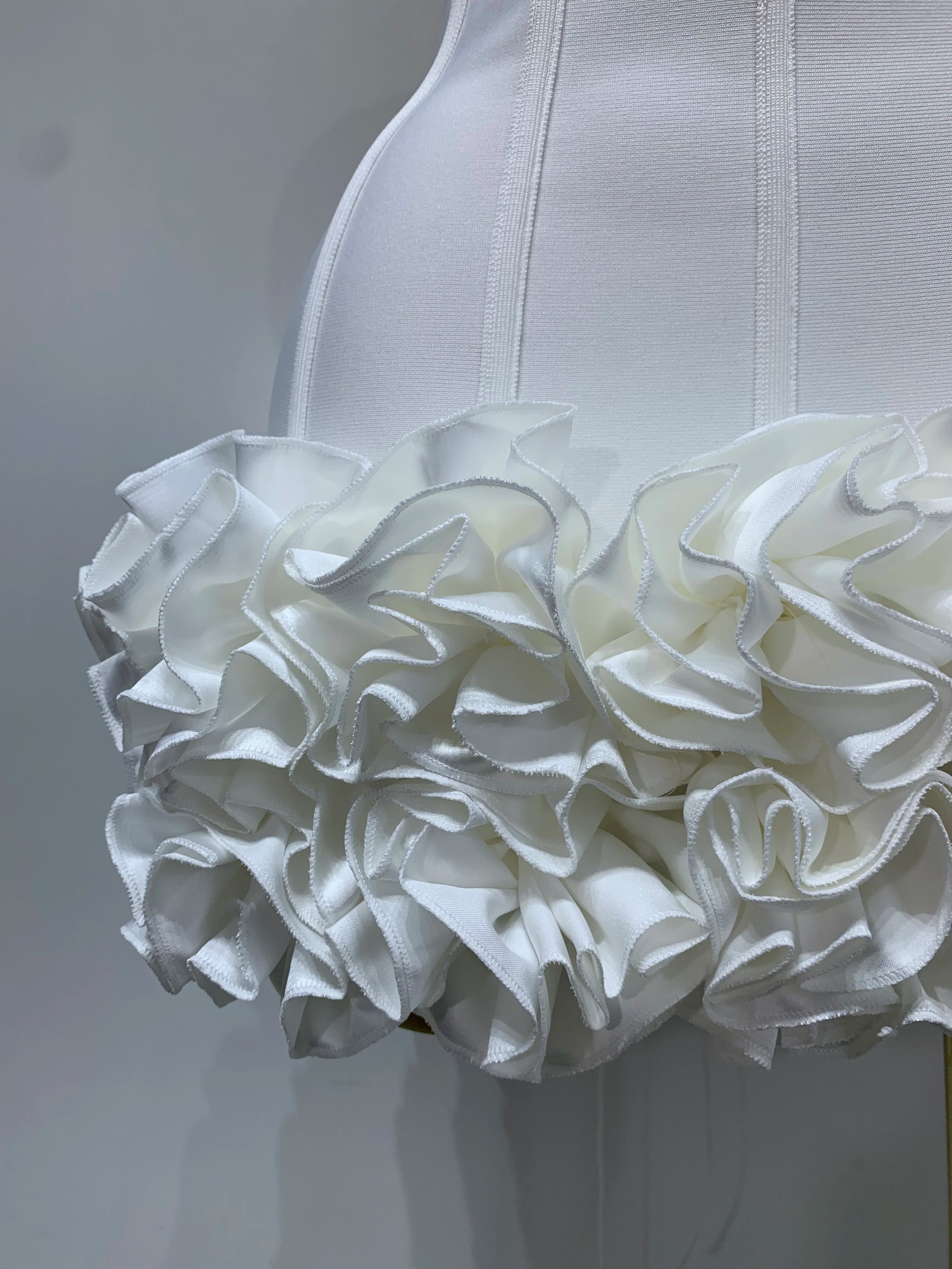 Women Sexy Strapless Flower Prom Gown Mini Dress Celebrity Red Carpet Fashion Evening Party Celebrate Birthday Club Dresses