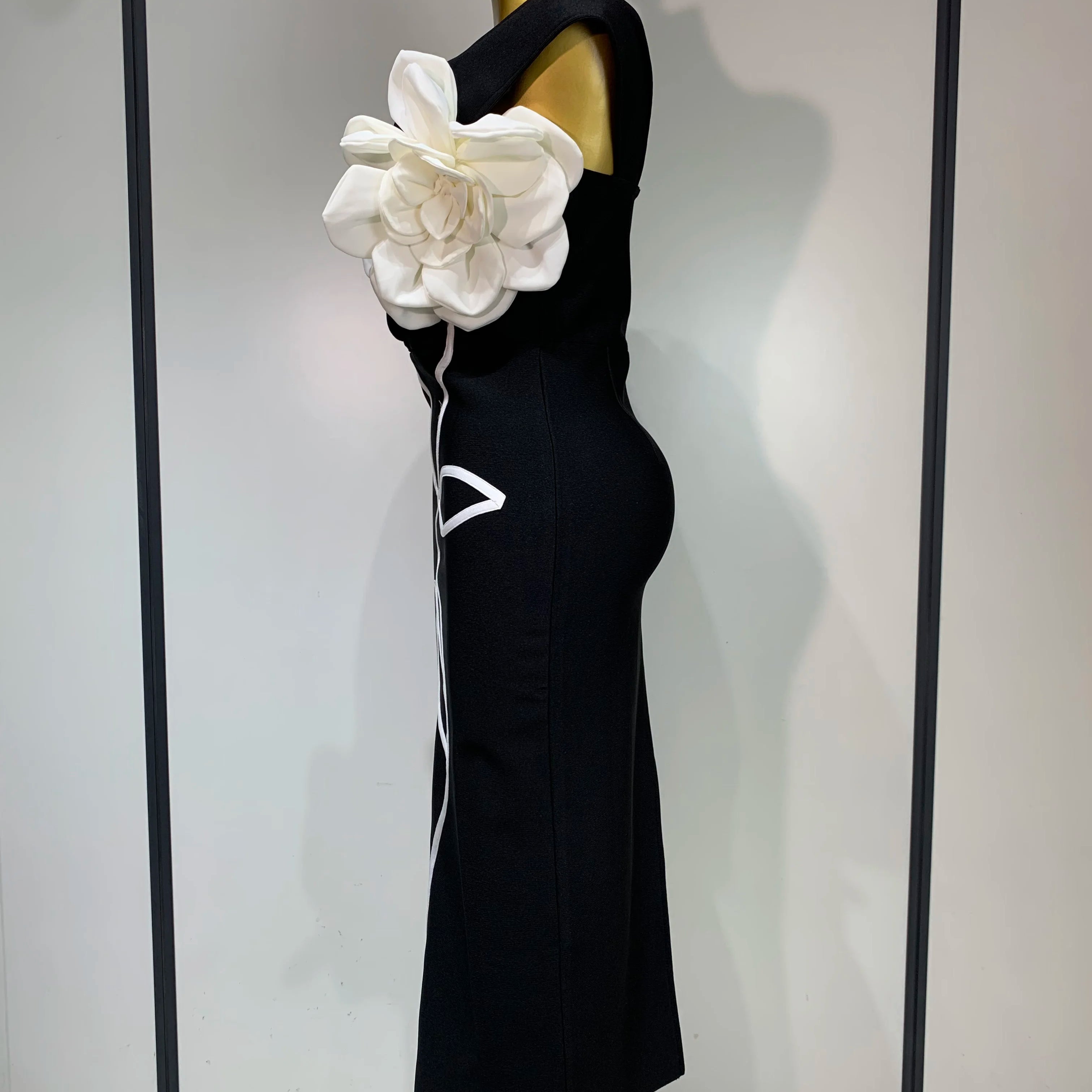 Women Sexy Off Shoulder Backless Bandage Dress Celebrity Elegant Flowers Evening Party Luxury Bithday Outfit Fashion Show Gowns