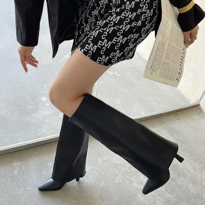 가을/겨울 패션 브랜드 새로운 무릎 길이 여성 부츠 날씬한 하이힐 뾰족한 다리 부츠 검은 흰색 신발