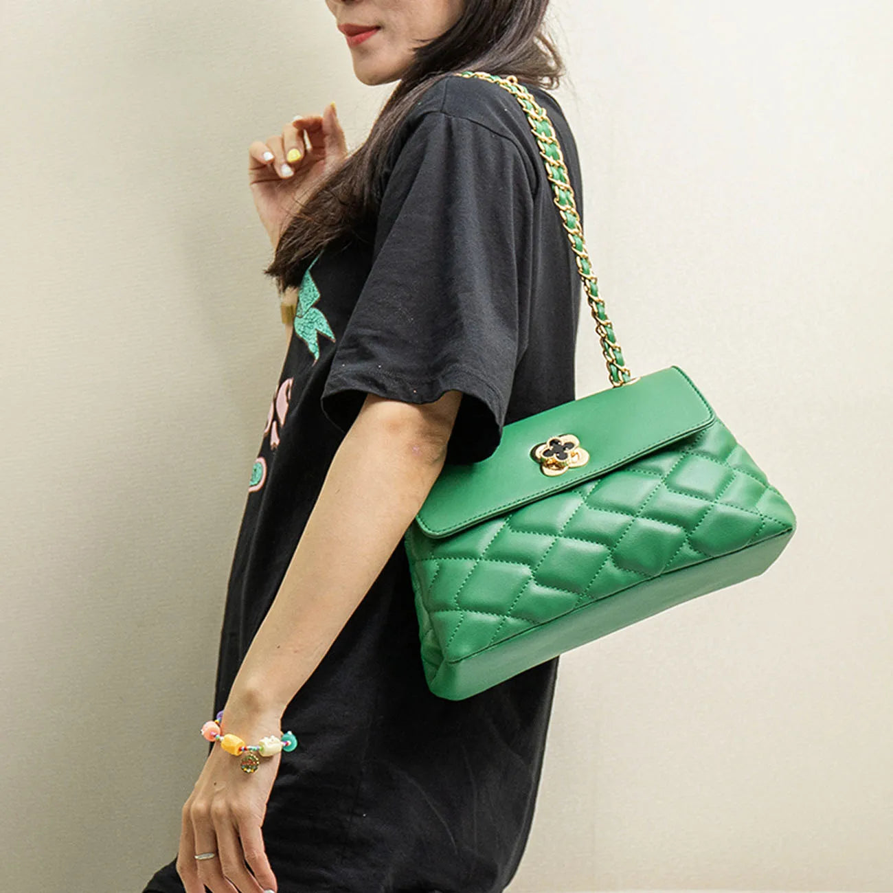 Fashion mini purse and Tote Leather women's One shoulder Clutch chain women's purse