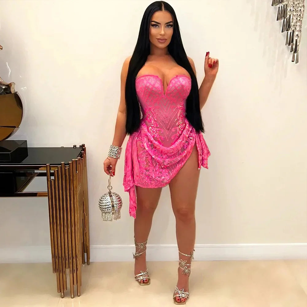 CM.YAYA Women Strapless V-neck Fashion Sequined Sexy Dress Mesh See Through 2024 Summer Night Club Evening Party Mini Dresses Rose Red