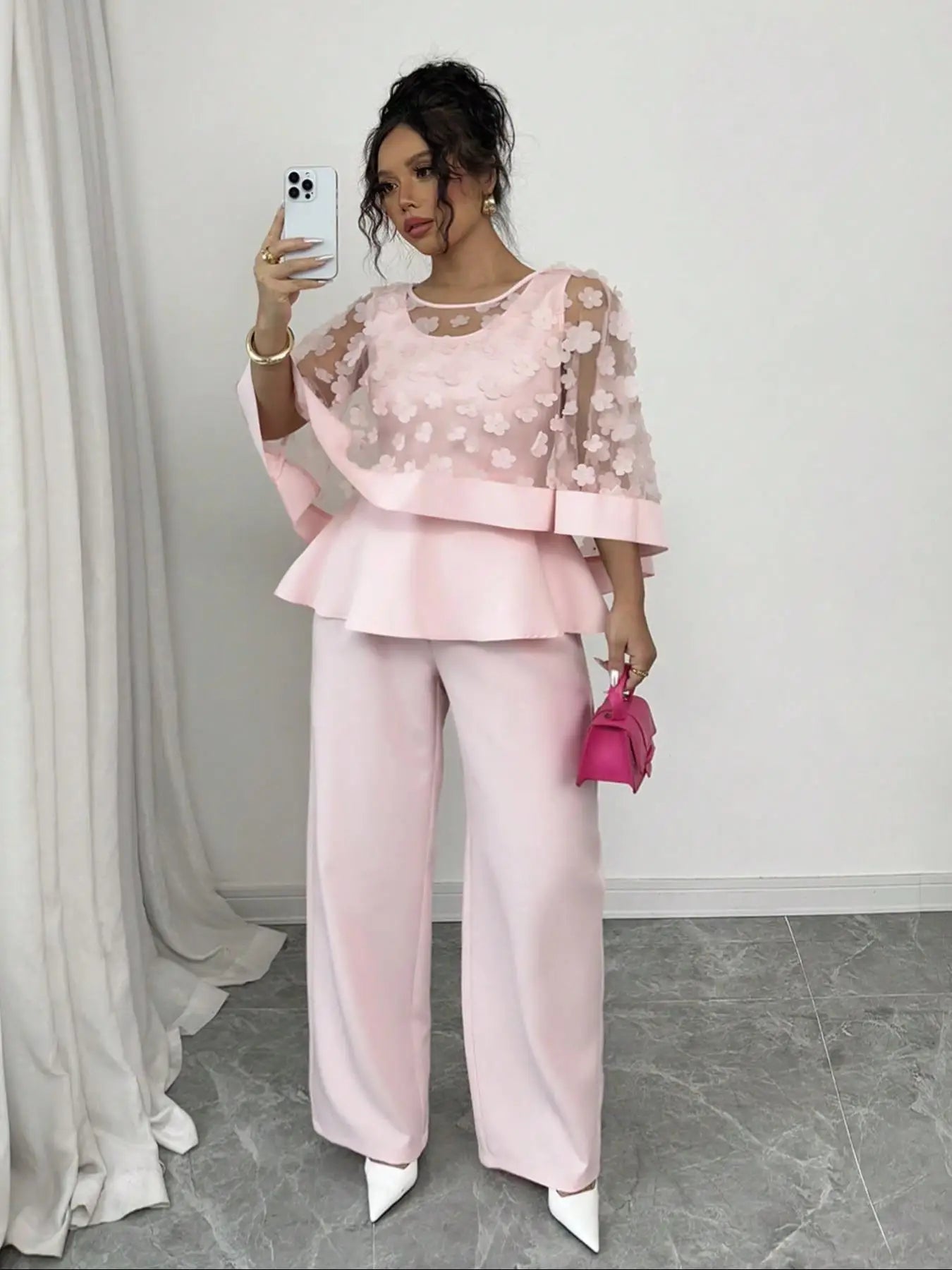 Plus Size Women's Two-Piece Set, Casual Floral and Plain Design, Moderate Thickness for All Seasons