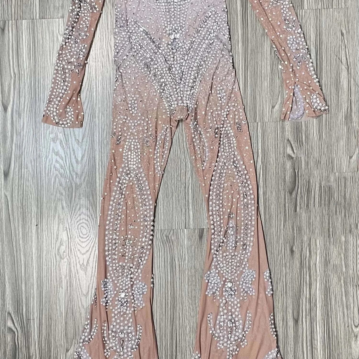High-quality Pearls Rhinestones Mesh Bell-bottoms Lady Party Celebrate Birthday Stage Wear Luxurious Sexy Jumpsuit Shuangjiang