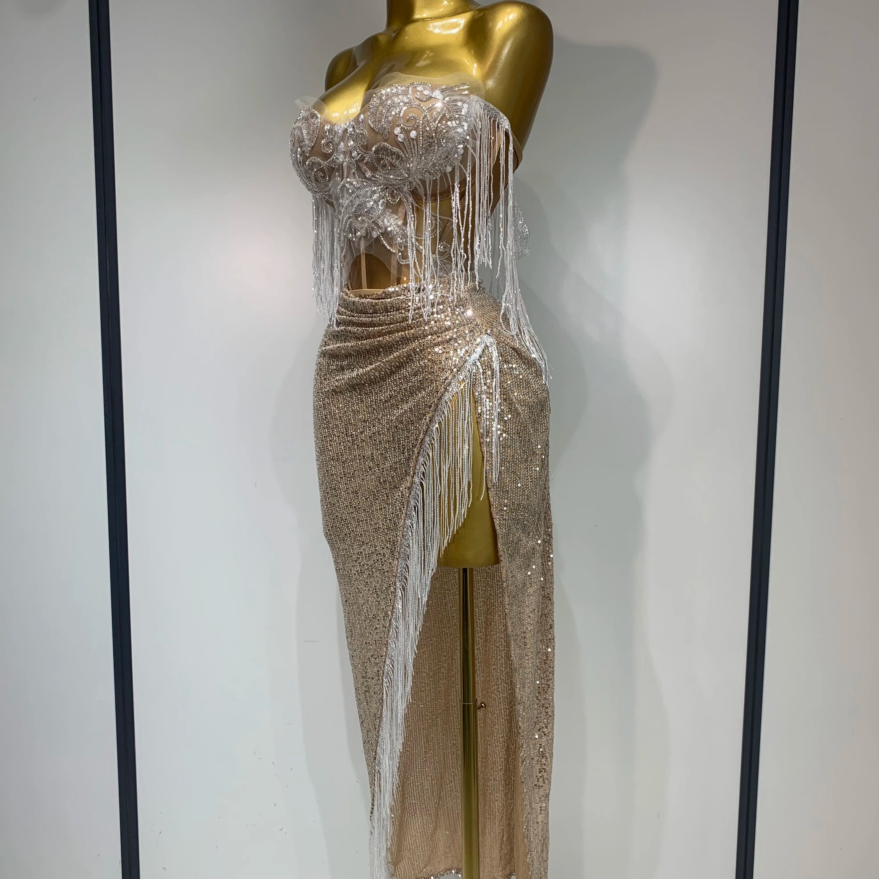 Women Sexy Singer Performan Costume Nightclub Girl Sparkly Sequin Tassel Two Piece Set 2025 Evening Party Luxury Birthday Outfit