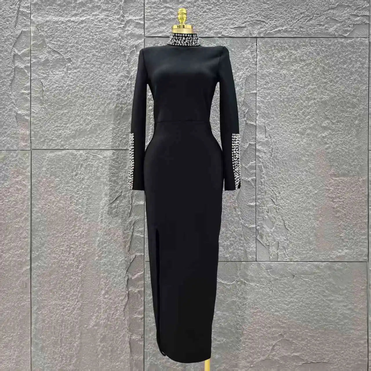 Women Long Sleeve Sparkly Crystal Bodycon Long Bandage Dress Elegant Evening Party Cocktail Fashion Outfit