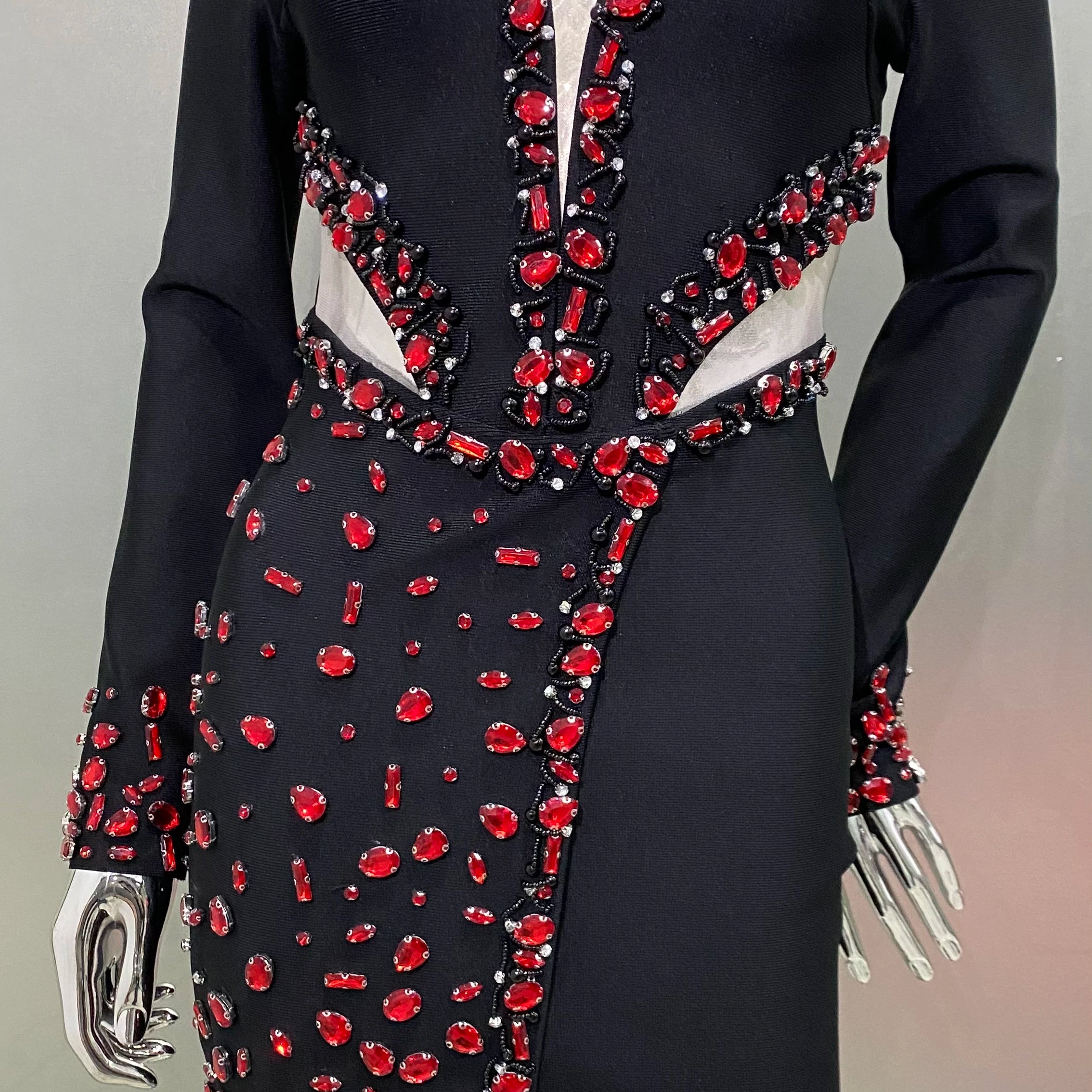 STOCK Red Diamonds Beading Sexy Hollow Out Black Mini Bandage Dress Luxury Woman Evening Party Dress Birthday Party Outfit