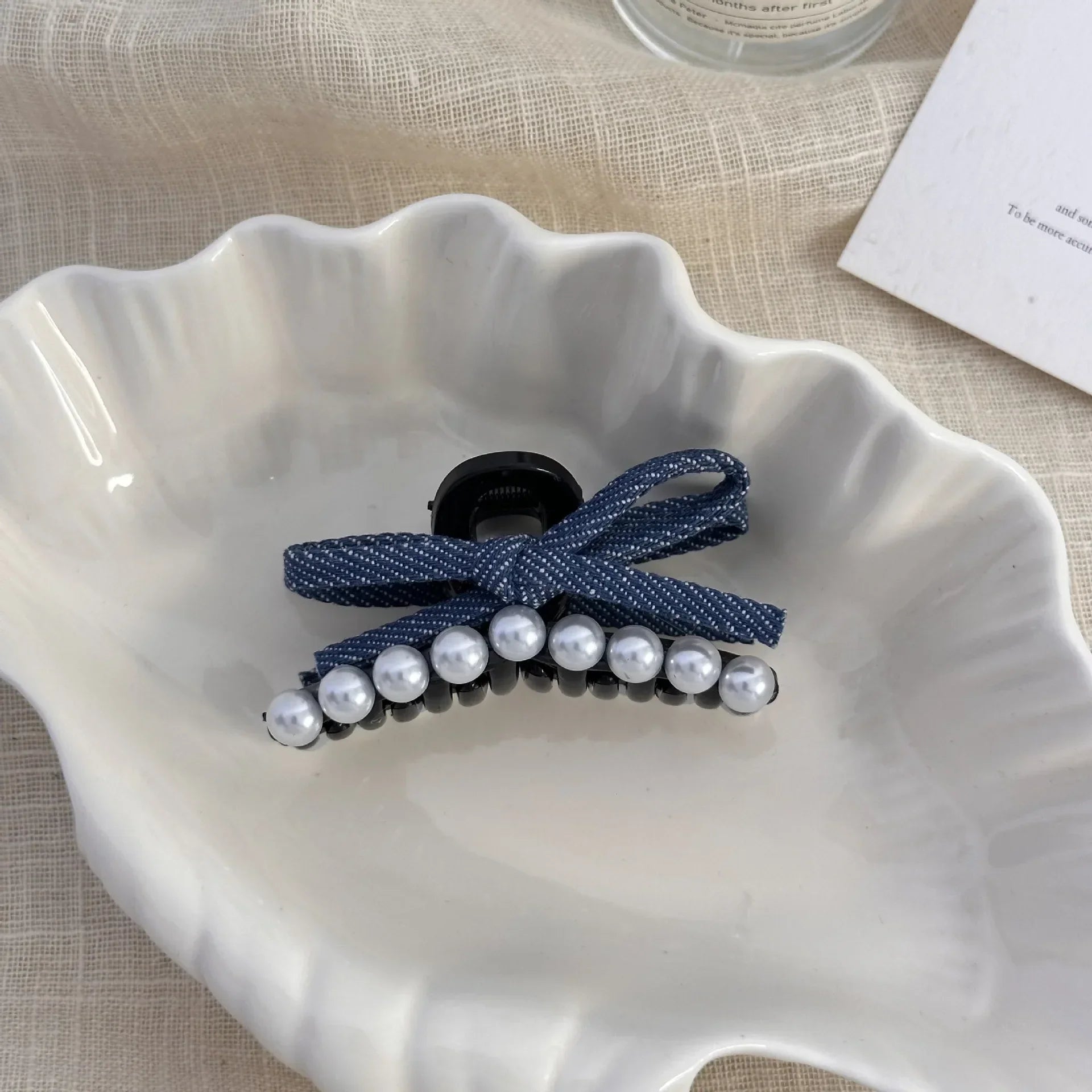 Hair claw clips for women girl pin bow pearl popular vintage crabs ribbon kpop korean adults trendy leading fashion catches new Dark blue grab