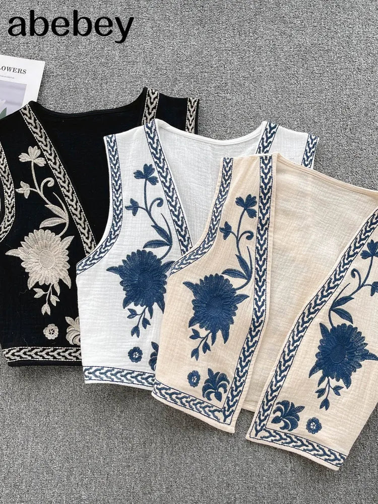 Vintage Floral Embroidery Cardigan Vest Women Summer New National Style Ladies Top Patchwork Casual WaistCoat For Female