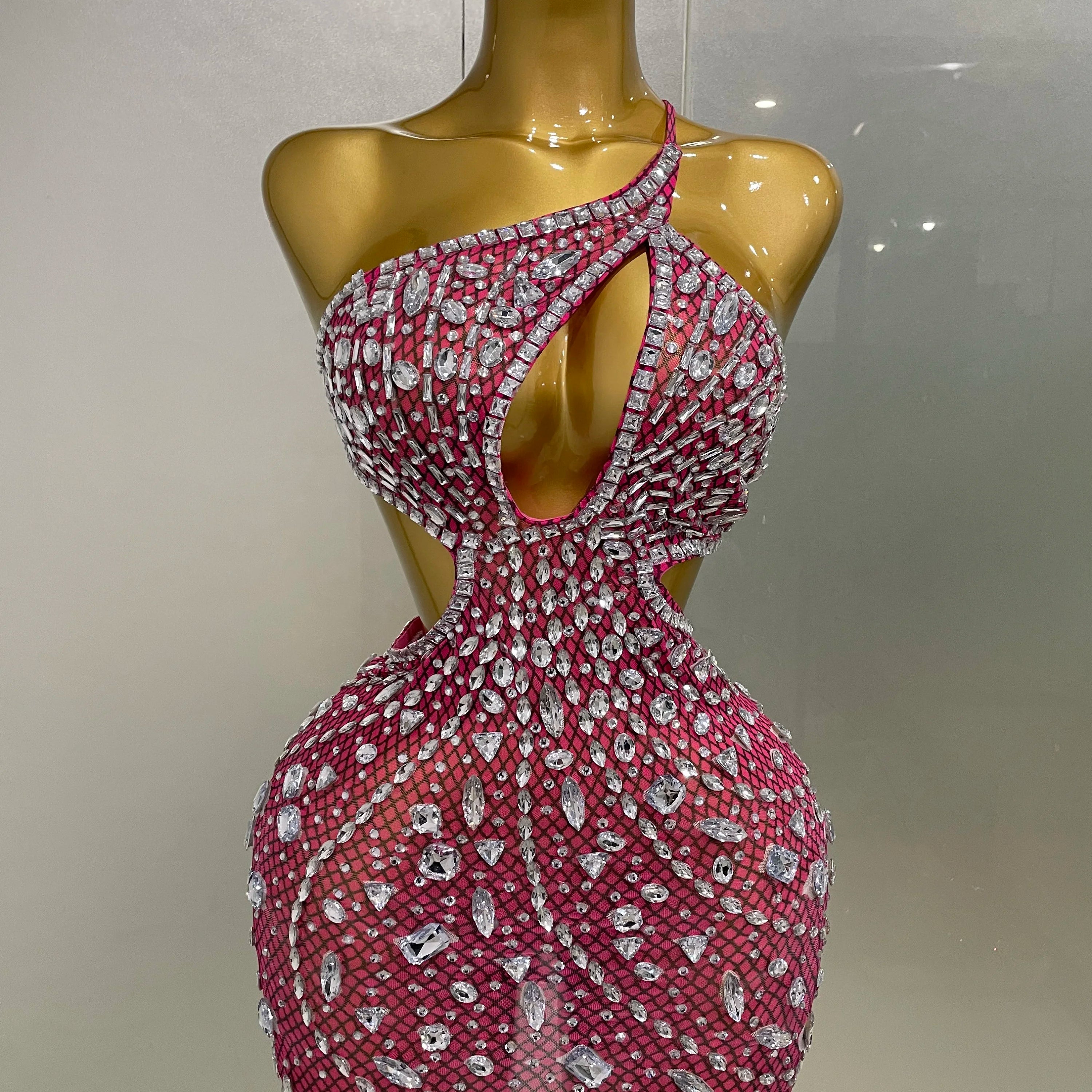 2025 New Arrival Luxury Sexy Backless Hollow Out Sparkle Diamond Evening Prom Women Birthday Celebrate Stage Nightclub Outfit