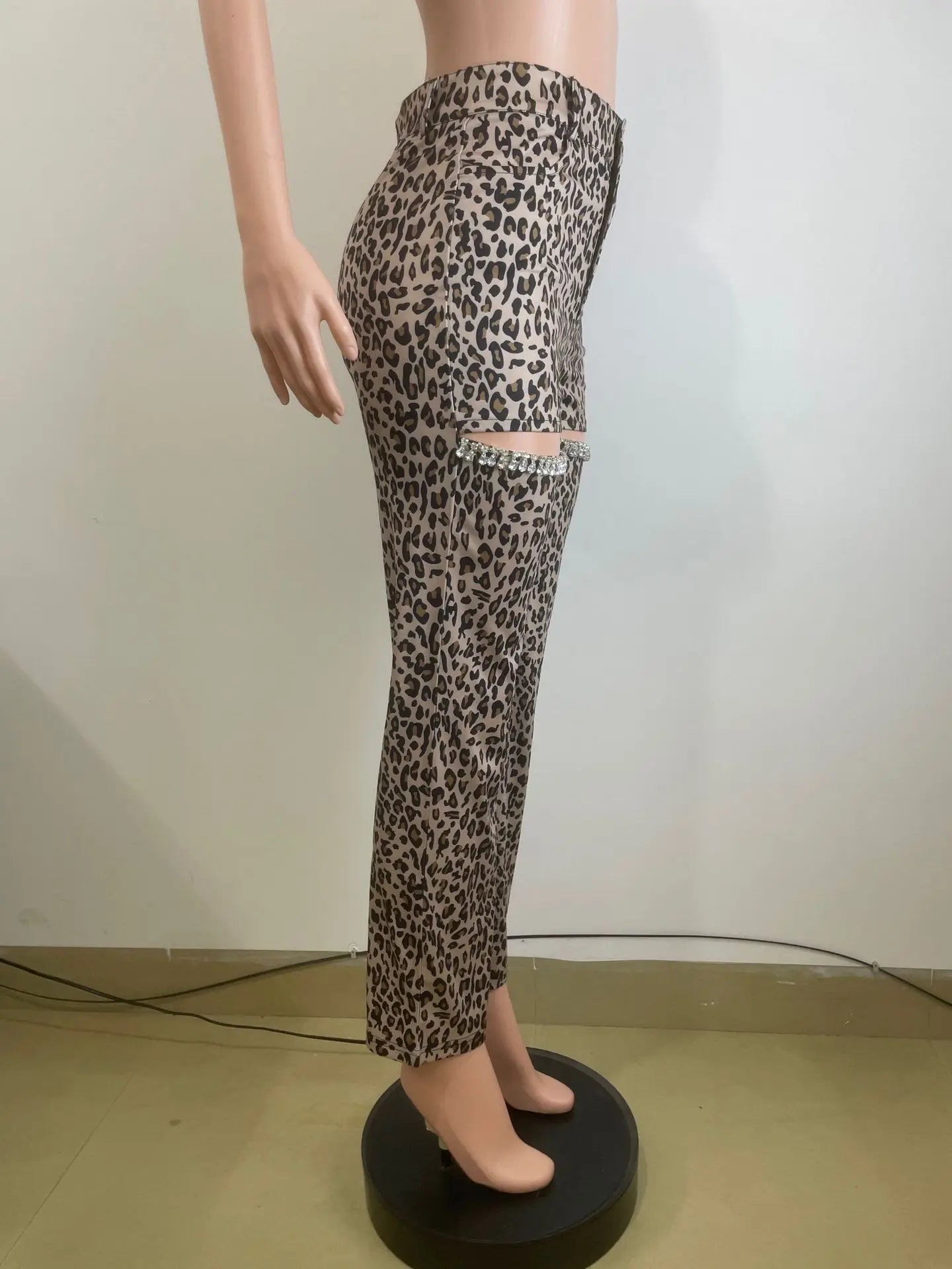 CM.YAYA Women Cutout Diamonds Crystal Hollow Out Straight Pants 2024 Fall Winter Leopard Print  High Waist Wide Leg Trousers