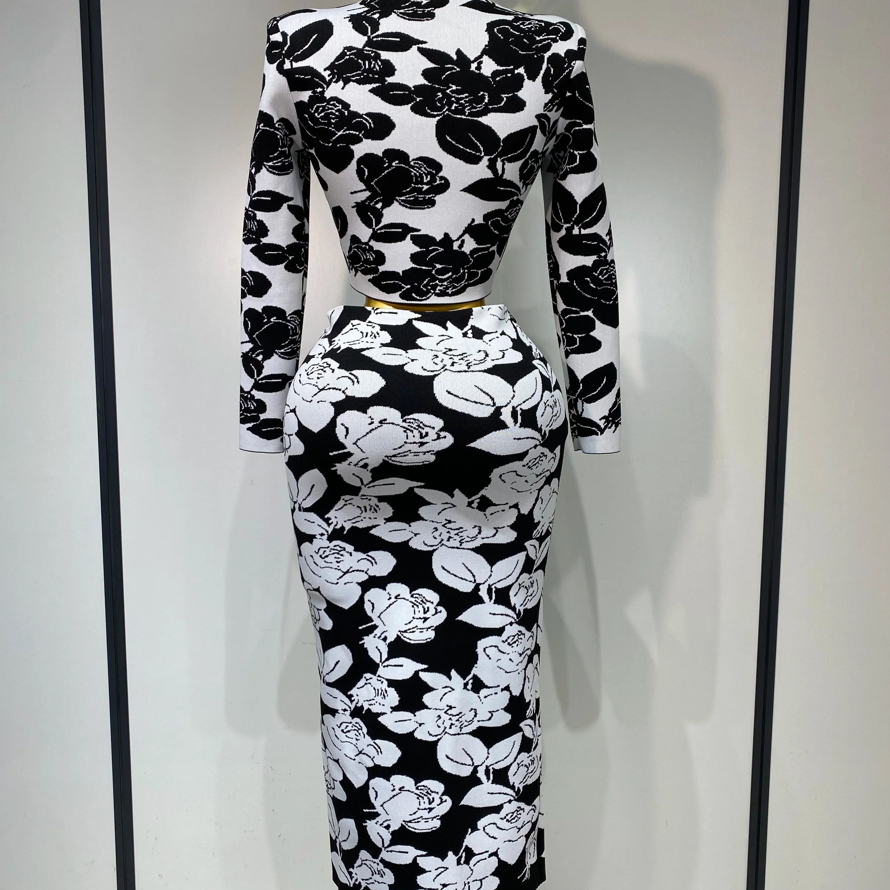 Arrival Women Long Sleeve Jacquard Weave Two Pieces Set Celebrity Red Carpet Dress Birthday Bodycon Bandage Women's Set