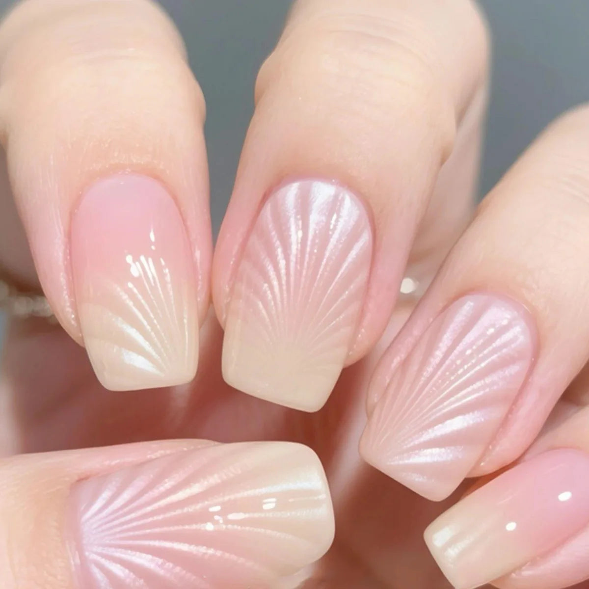 24pcs Short Square Press on Nails Yellow French Ballet False Nail Tips Gradient Blue Sweet Pearl Fake Nails Wearable Manicure