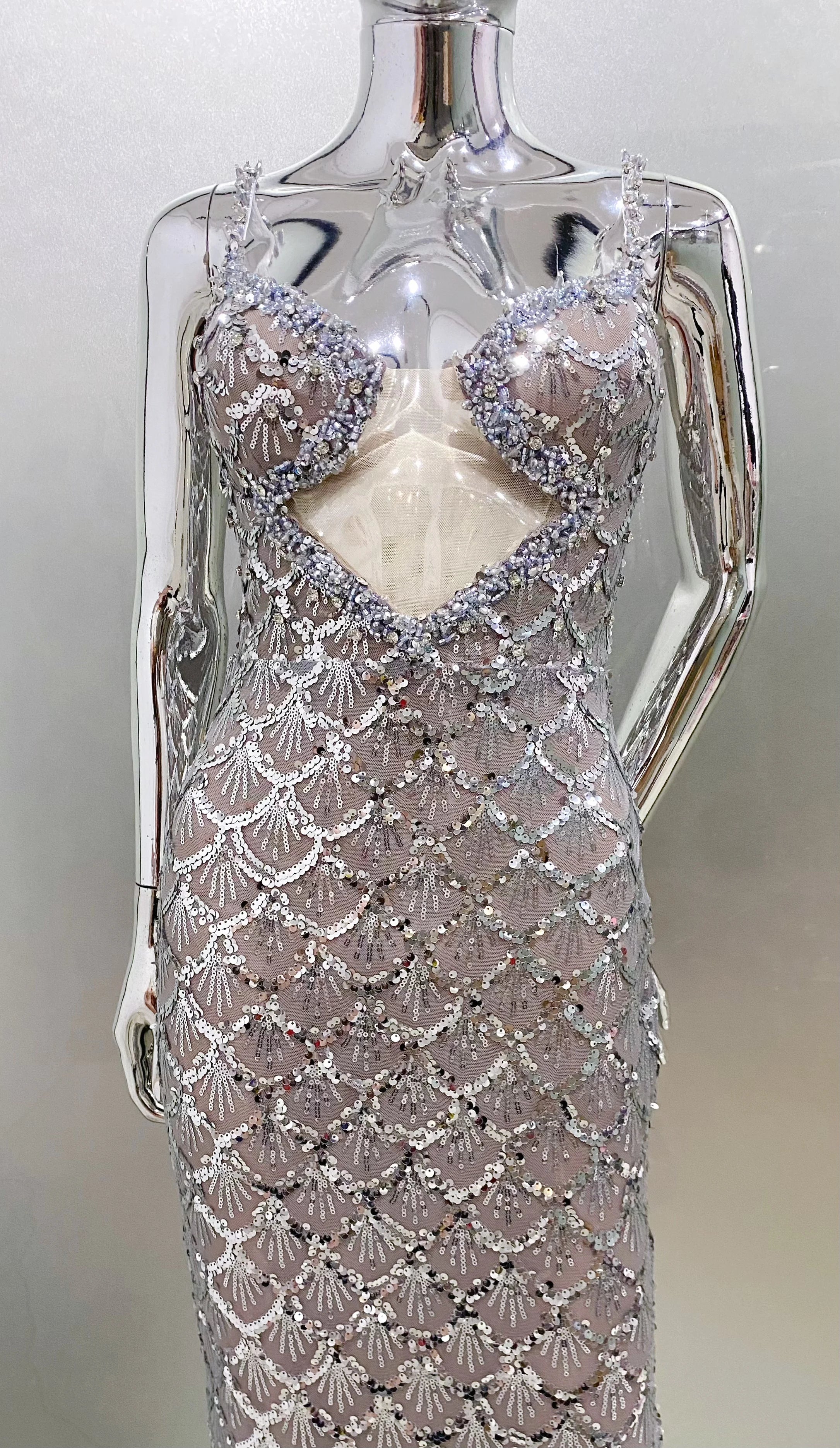 Sparkling  Sliver Sequins Sexy V-Neck Spaghetti Strapless Floor Length Dress Graceful Evening Dress Celebrity Party Outfit