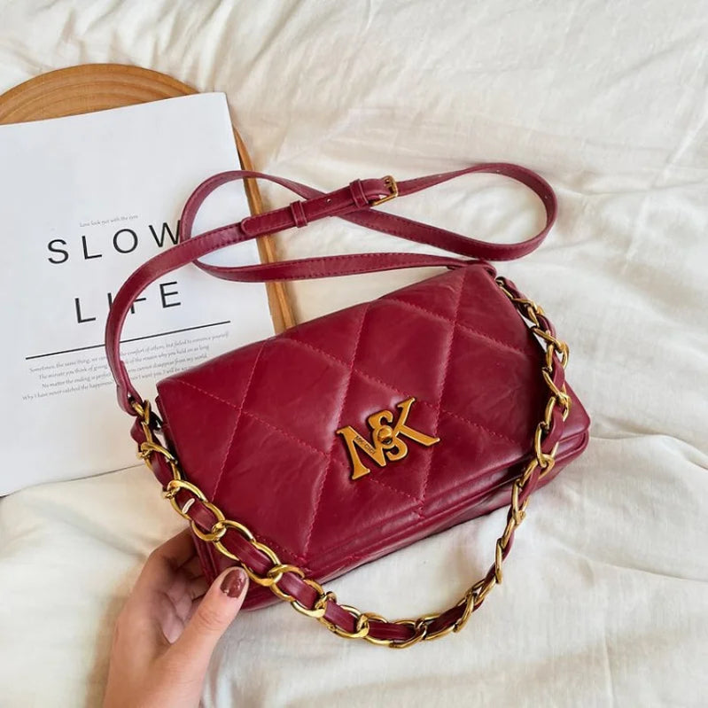 High-End Women Luxury Tote Bag With Luxury Craftsmanship And Soft Suede Trim Suitable For Office Commute Ladies