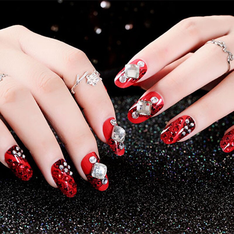 24Pcs/Set Fake Nails Press on Girls Finger Beauty False Nail Art Tips Bright Shining 3D Diamond Full Cover French Nail Art Tips