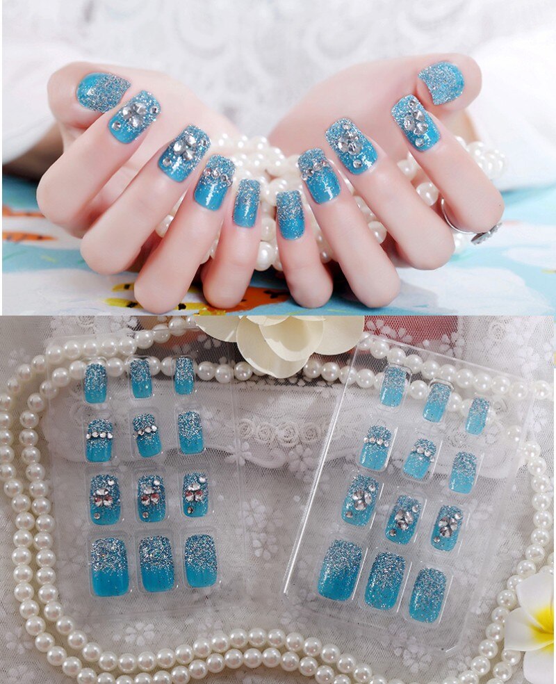 24Pcs/Set Fake Nails Press on Girls Finger Beauty False Nail Art Tips Bright Shining 3D Diamond Full Cover French Nail Art Tips AL05