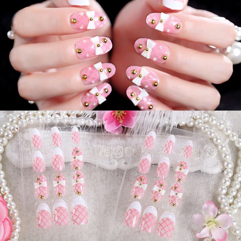 24Pcs/Set Fake Nails Press on Girls Finger Beauty False Nail Art Tips Bright Shining 3D Diamond Full Cover French Nail Art Tips AL28