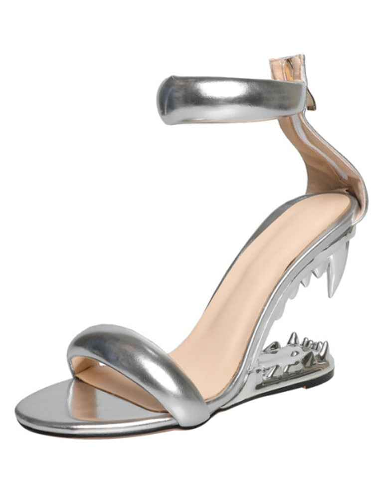 Fashion Metal Teeth Shaped Heel Sandals Round Toe Back Zipper Women's Dress Large Women's Sandals Summer silvery3