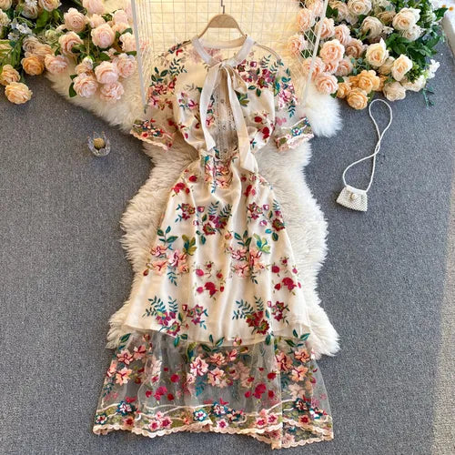 Summer New Arrival Women Vintage Mesh Floral Embroidery Maxi Dress Ladies Retro Bow A-line Slim Party Dress Plus Size APRICOT