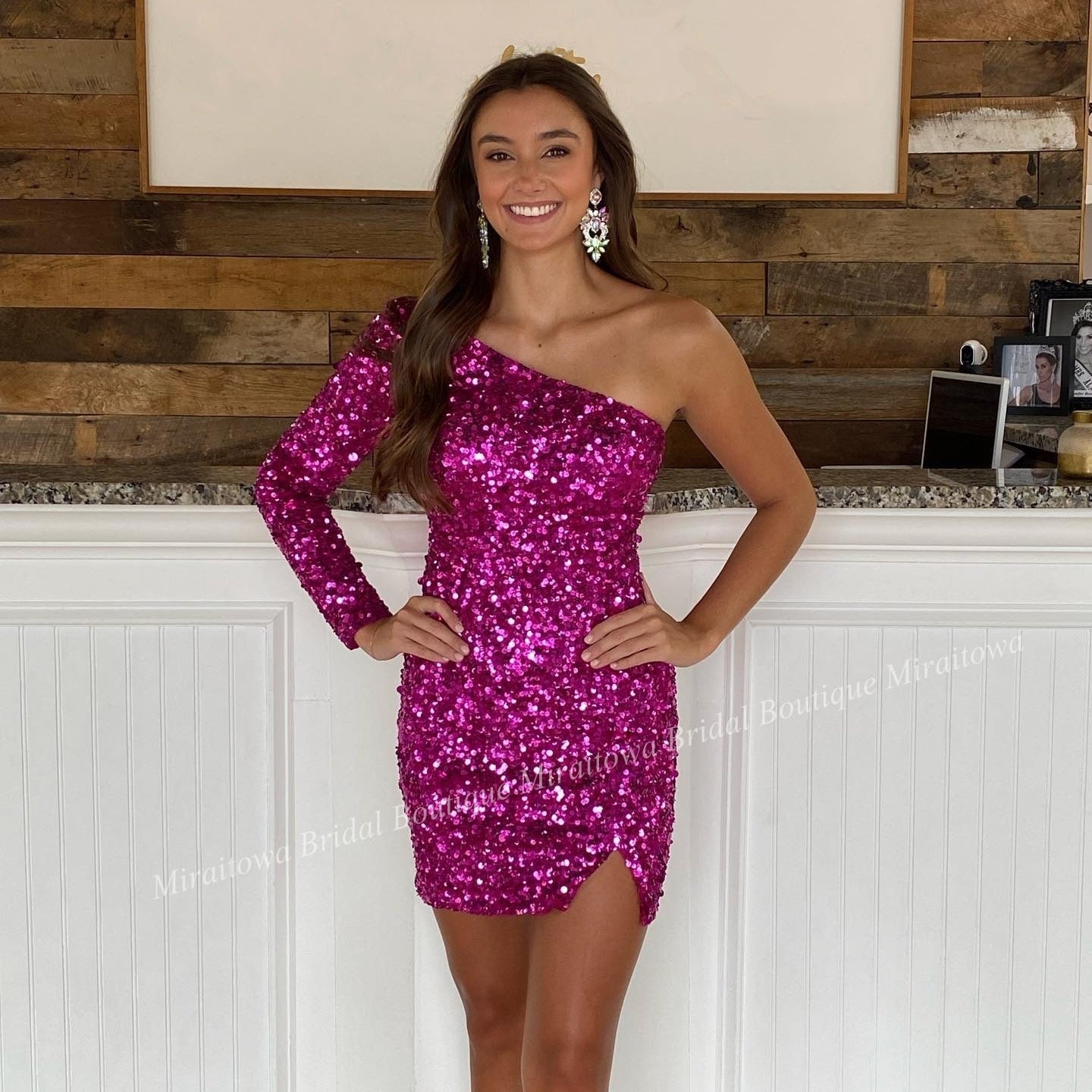 Pink Sequin Mini Cocktail NYE Dress Long Sleeve Lady Formal Event Homecoming Party Gown Club Night Hoco Gala One-Shoulder Fuchsia