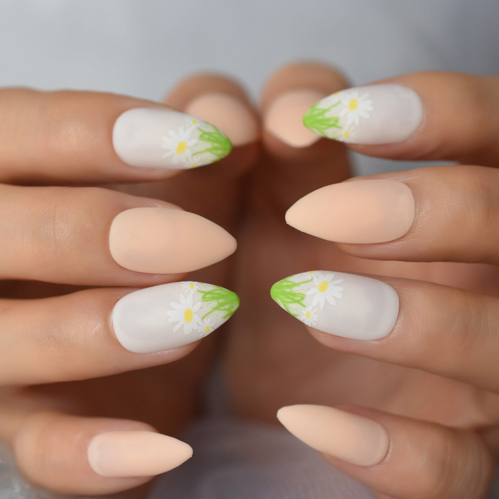 Glossy Gradient Rainbow Ombre French Press on Nails Almond Fake Nails Stiletto Oval Pointed Manicure False Nails Finger Tips L6125