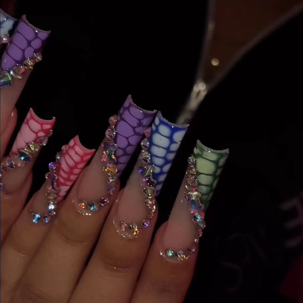 41Style Diamond Stiletto Coffin Long Nail Europe America Handwork Customization Cosplay Party Full Cover Fake Nails Woman Gift