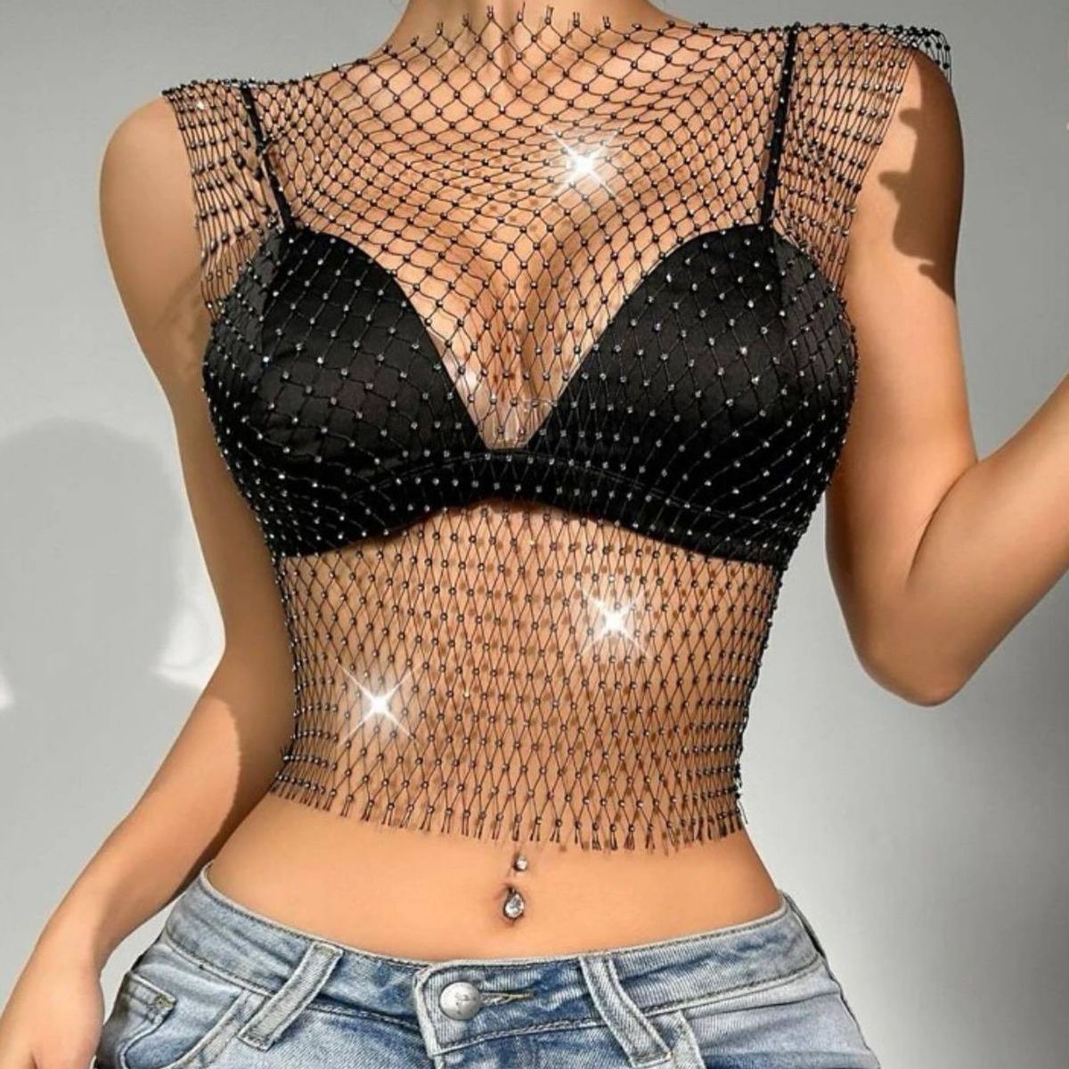 Women's Fishnet Rhinestone Crop Top 2023 Summer Sexy Mesh High Elastic Black White Shirt Net See Through Rave Diamond Tank Top