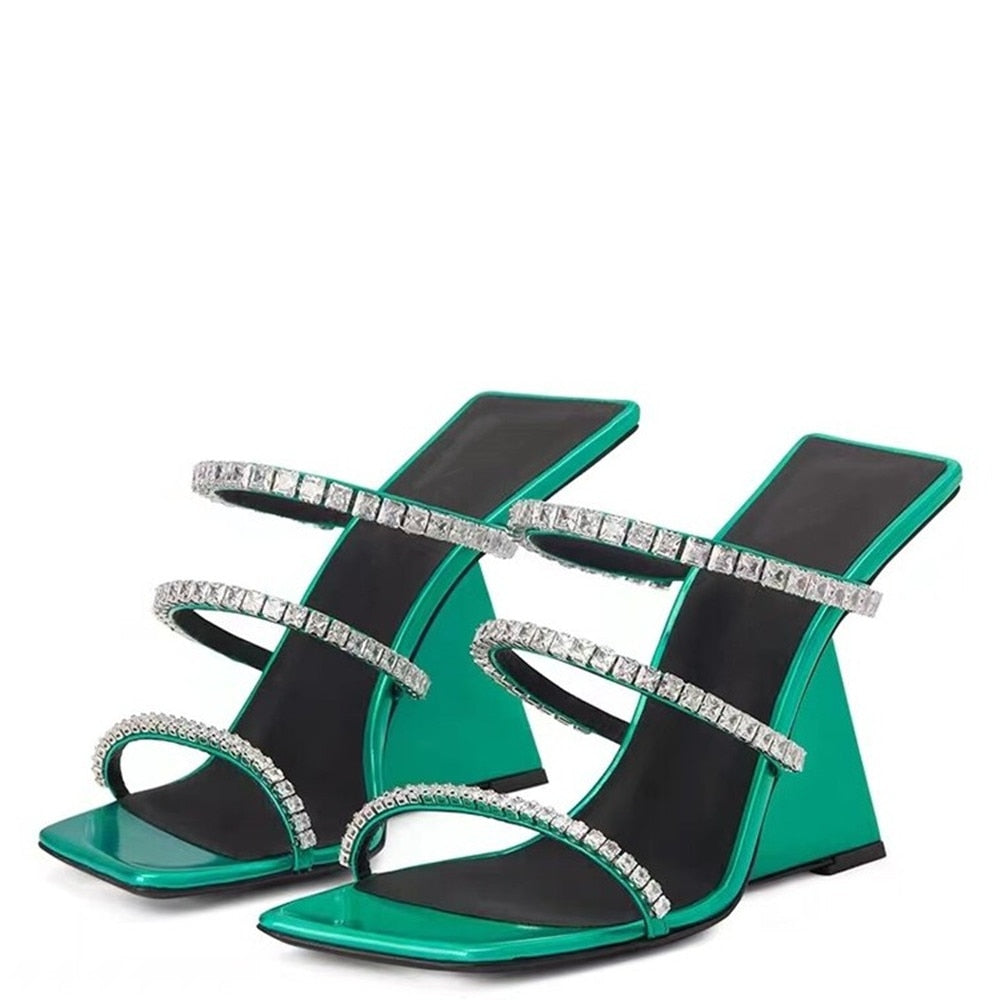 European and American designer brand runway sandals Women's summer fashion Z-shaped high heel rhinestone slippers sky blue