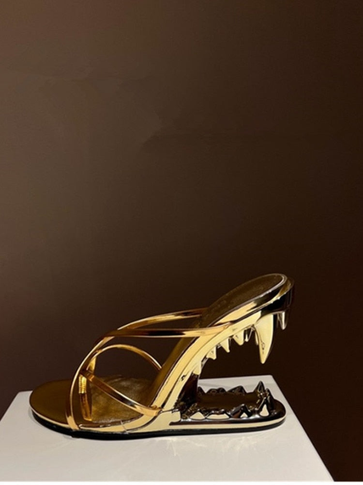 Fashion Metal Teeth Shaped Heel Sandals Round Toe Back Zipper Women's Dress Large Women's Sandals Summer