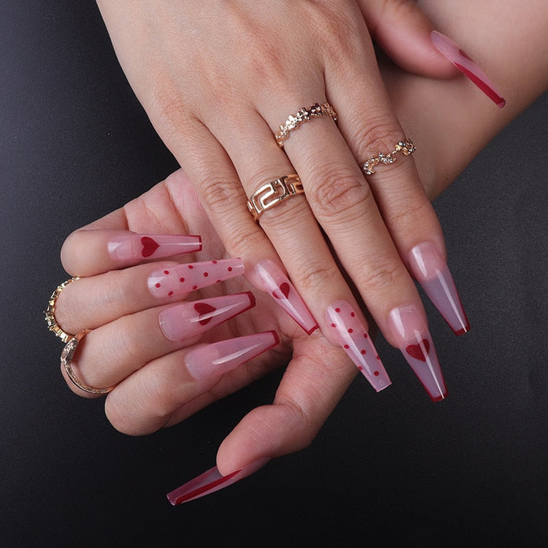 24pcs/Box Charming Pink Flame Short Ballet Wearable Fake Nails auf quadratischer Kopf Vollbedeckung abnehmbare Fingernägel