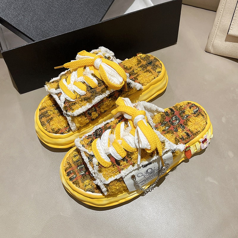 Summer Women Graffiti Slippers Sandals Platform Shoes Mules Flip Flops Street Clogs Flat New Sweet Casual Shoes For Female Yellow