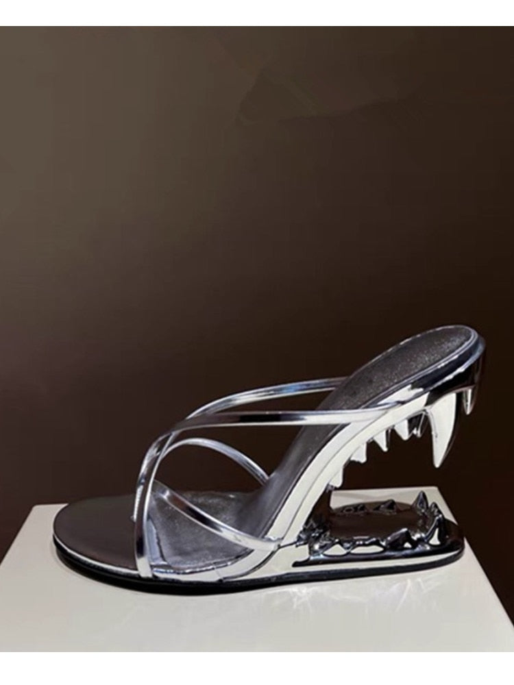 Fashion Metal Teeth Shaped Heel Sandals Round Toe Back Zipper Women's Dress Large Women's Sandals Summer silvery 2