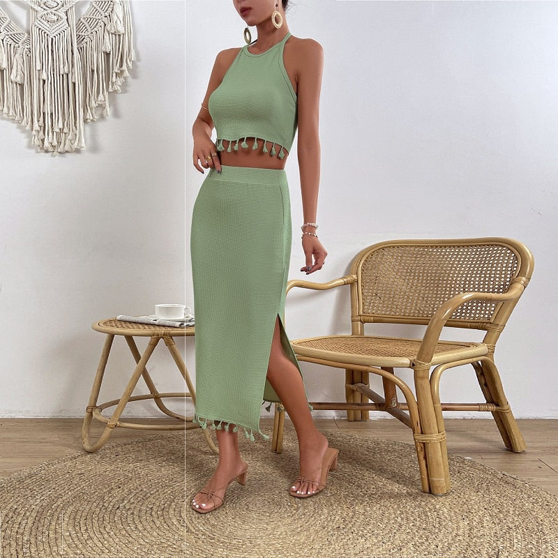 Women's Knitted 2-Piece Skirt Sets for Summer Women's Suit 2023 New Solid halter Strap+Tassel Maxi Split Skirt Sets