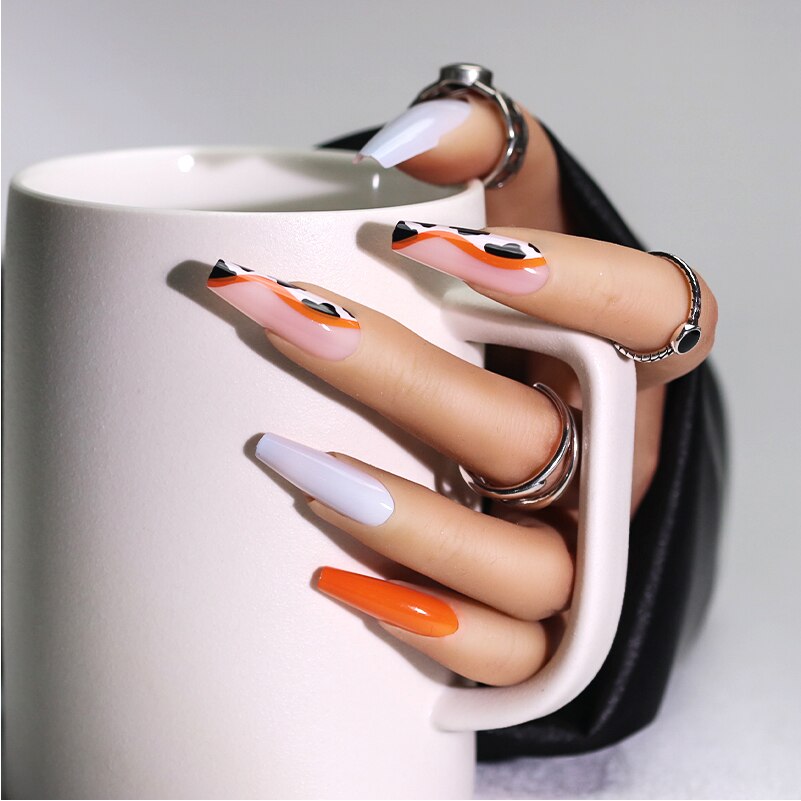 Navolution 24Pcs/Set DIY Manicure Wearable Fake Nails press on Detachable Finished Fingernails Ballet Square Head Almond Short 9