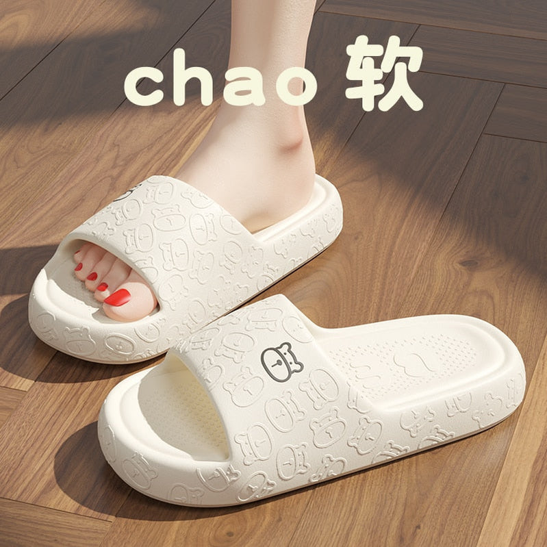 Outdoors Summer Women Men Flat Thick Platform Slippers Non-Slip Cartoon Home Bath Sandals Beach Slides Couples Ladies Shoes creamy white