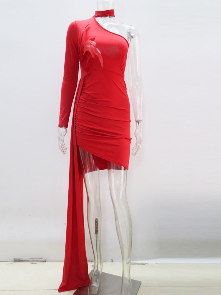 Sexy Solid Feather Details Skinny Mini Dress Spring Women Halter One Shoulder Irregular Bodycon Clubwear Cloak Dress