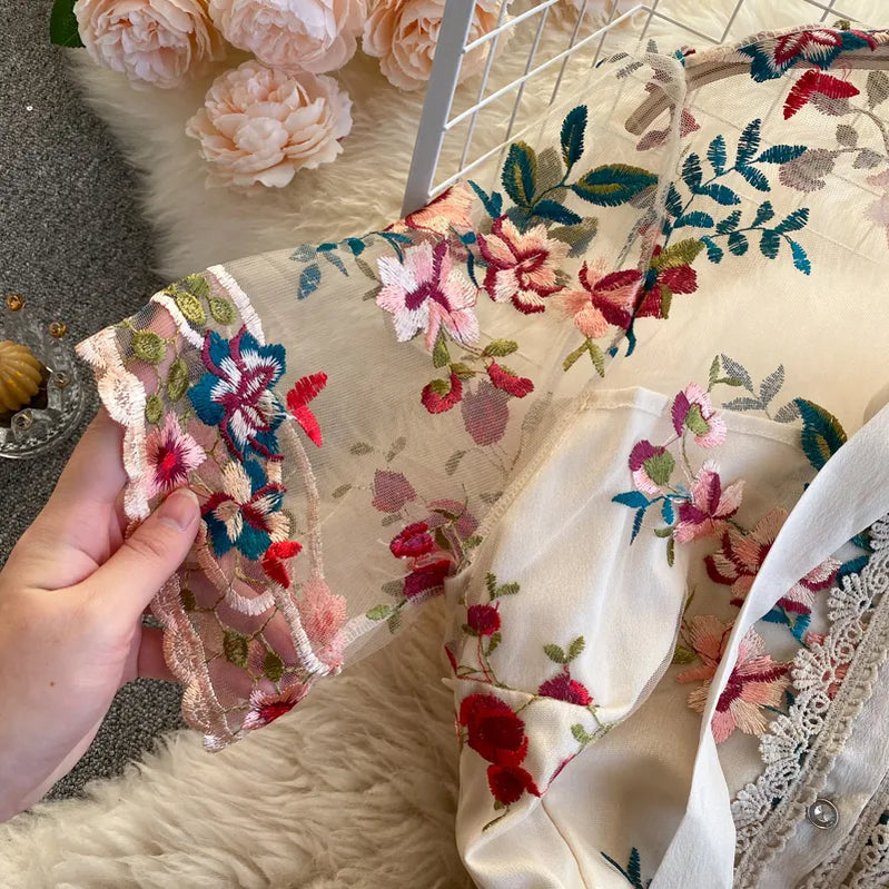 Summer New Arrival Women Vintage Mesh Floral Embroidery Maxi Dress Ladies Retro Bow A-line Slim Party Dress Plus Size